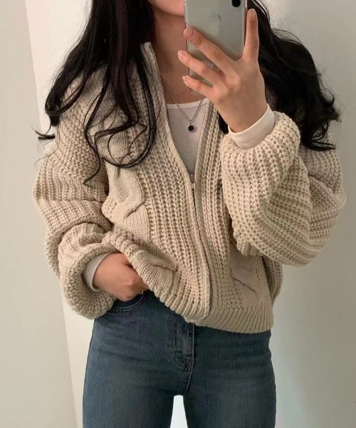 yuue' ( wear )（ユーイ）の「ビッグシルエット ジップアップ ニット カーディガン（ニット/セーター・レディース・ブラック/グレー/ピンク/ベージュ・FREE）」の18枚目の写真