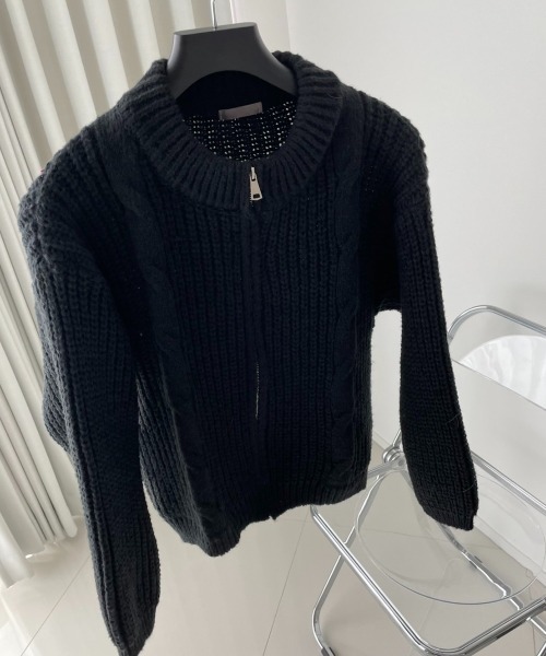 yuue' ( wear )（ユーイ）の「ビッグシルエット ジップアップ ニット カーディガン（ニット/セーター・レディース・ブラック/グレー/ピンク/ベージュ・FREE）」の8枚目の写真