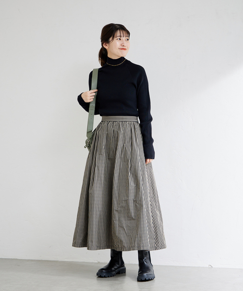 JOURNAL STANDARD(ジャーナルスタンダード)の「Peru sal ショルダーリブラインハイネックニット(ニット/セーター・レディース・グレー/ブラック/グリーン・FREE)」の14枚目の写真