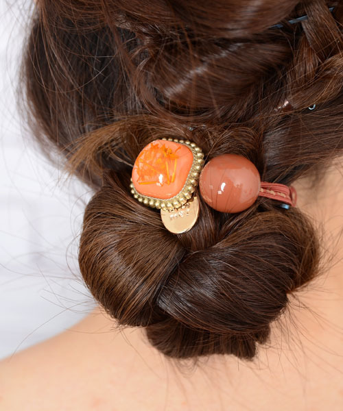 Mayree（メイリー）の「【float】ドライフラワー ボール チャーム ヘアゴム（ヘアゴム・レディース・オレンジ/グリーン/ピンク/パープル系2/パープル/オレンジ系1・FREE）」の20枚目の写真