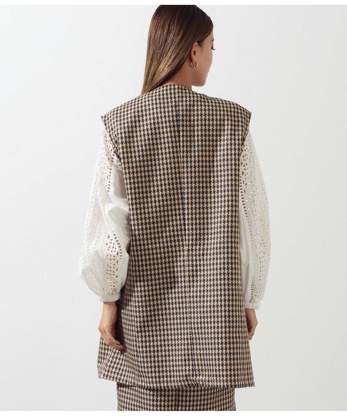 Settimissimo（セッティミッシモ）の「千鳥格子ジャガードジレ【セットアップ着用可】（ベスト・レディース・ブラウン/ベージュ・M）」の11枚目の写真