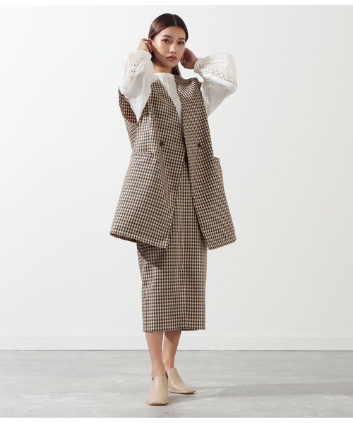 Settimissimo（セッティミッシモ）の「千鳥格子ジャガードジレ【セットアップ着用可】（ベスト・レディース・ブラウン/ベージュ・M）」の12枚目の写真