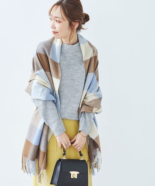 le.coeur blanc(ルクールブラン)の「TWEEDMILLチェックストール(ストール/ショール・レディース・ブラック系その他/ブラウン系その他3/グレー系その他/ホワイト系その他2/ブルー系その他2/ベージュ系その他2・FREE)」の6枚目の写真