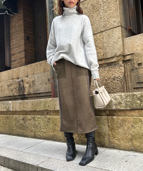 Chez toi（シェトワ）の「スエード×リブ切替バイカラースカート（スカート・レディース・ブラック/カーキ/ピンク/グレイッシュベージュ・FREE）」の10枚目の写真