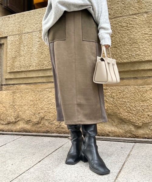 Chez toi（シェトワ）の「スエード×リブ切替バイカラースカート（スカート・レディース・ブラック/カーキ/ピンク/グレイッシュベージュ・FREE）」の5枚目の写真