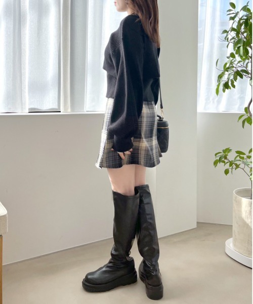 OLIVE des OLIVE（オリーブデオリーブ）の「クロップドトップス×インナー（ニット/セーター・レディース・ブラック/オフホワイト/サックスブルー・FREE）」の11枚目の写真