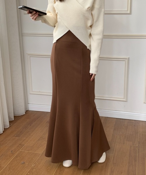 ECLIN(エクラン)の「スリットマーメイドロングスカート(スカート・レディース・ブラック/グレー/ブラウン/ベージュ/グリーン・S/M/L)」の5枚目の写真