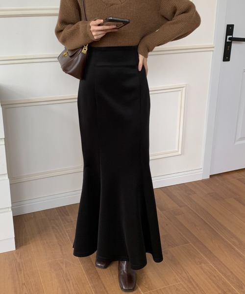 ECLIN(エクラン)の「スリットマーメイドロングスカート(スカート・レディース・ブラック/グレー/ブラウン/ベージュ/グリーン・S/M/L)」の3枚目の写真