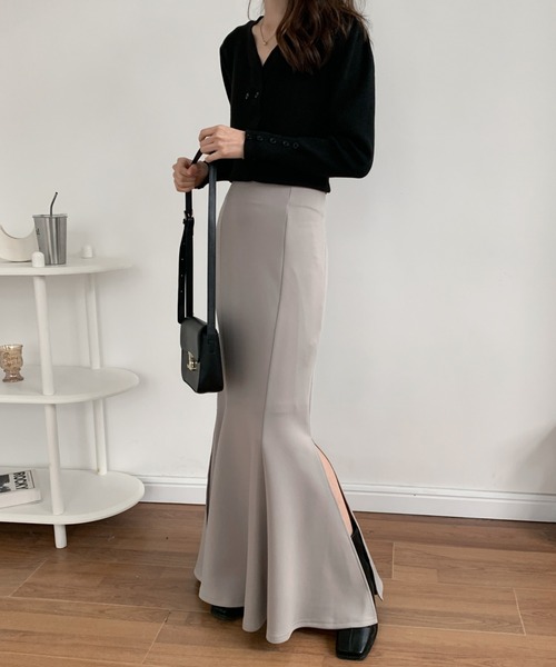 ECLIN(エクラン)の「スリットマーメイドロングスカート(スカート・レディース・ブラック/グレー/ブラウン/ベージュ/グリーン・S/M/L)」の11枚目の写真