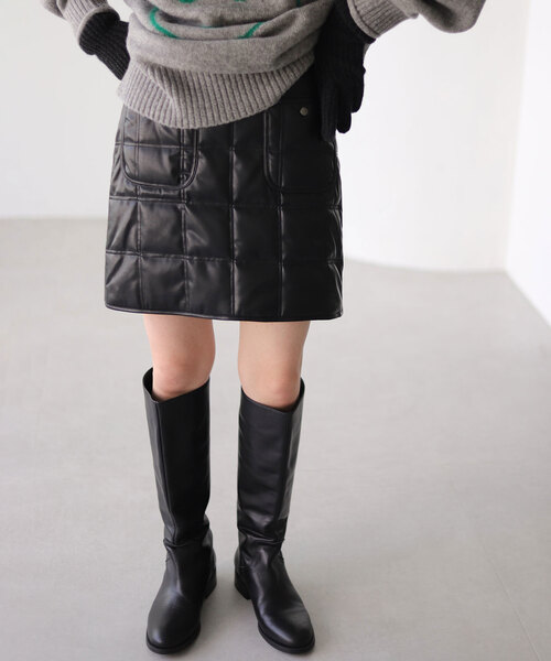 SLOBE citron.（スローブシトロン）の「SLOBE citron.フェイクレザーキルティングミニスカート（スカート・レディース・ブラック・FREE）」の7枚目の写真