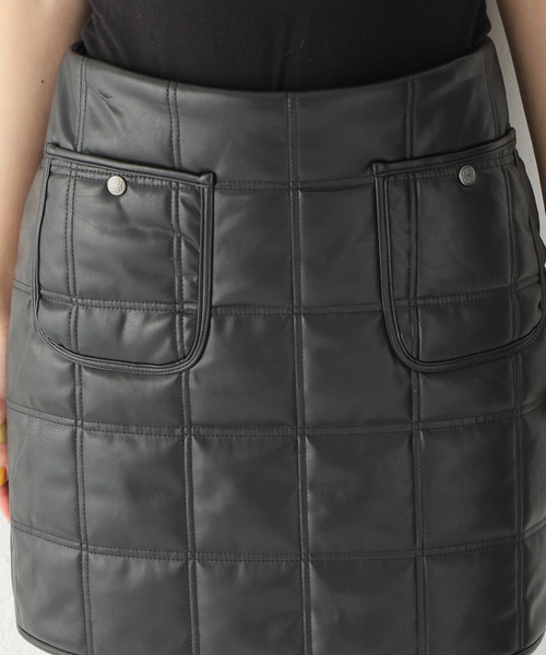 SLOBE citron.（スローブシトロン）の「SLOBE citron.フェイクレザーキルティングミニスカート（スカート・レディース・ブラック・FREE）」の12枚目の写真