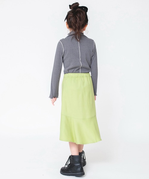 BRANSHES（ブランシェス）の「【もちもちニットソー】配色メロウ長袖Tシャツ ロンT<br>（Tシャツ/カットソー・キッズ・アイボリー/ブラウン/チャコールグレー/ピンク・140/130/100/150/110/120）」の11枚目の写真