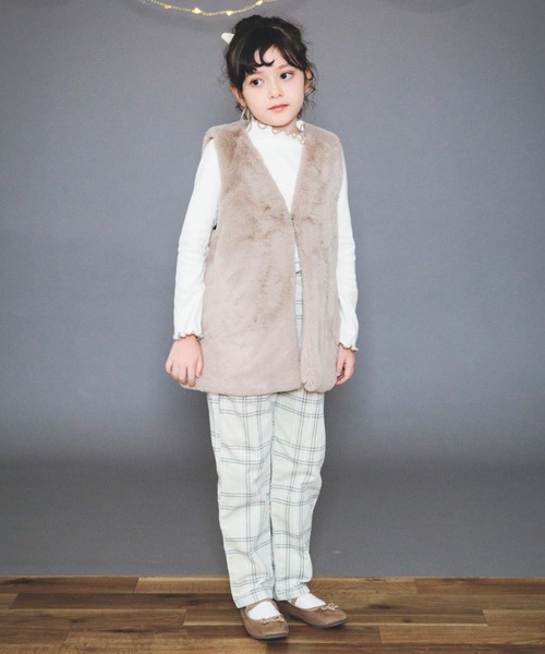 BRANSHES（ブランシェス）の「【もちもちニットソー】配色メロウ長袖Tシャツ ロンT<br>（Tシャツ/カットソー・キッズ・アイボリー/ブラウン/チャコールグレー/ピンク・140/130/100/150/110/120）」の18枚目の写真