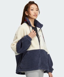 adidas（アディダス）の「ショート シェルパジャケット / ボア