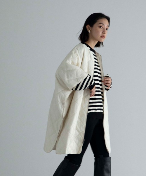 marjour（マージュール）の「PADDING PONCHO（その他アウター・レディース・テラコッタ/ホワイト系/ベージュ・M）」の14枚目の写真