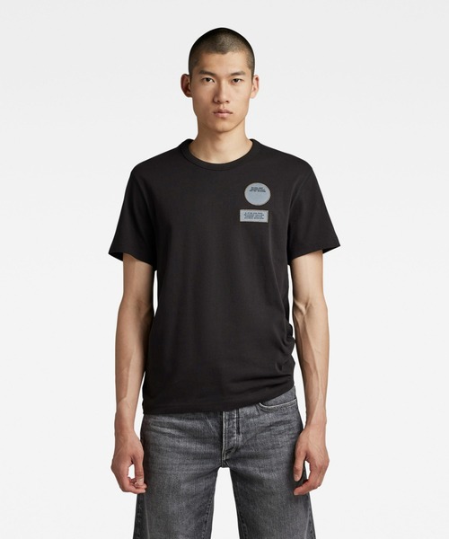 G-STAR(ジースター)の「BADGES T-SHIRT/ロゴT/ワッペン(Tシャツ/カットソー・メンズ・ダークブラック/ホワイト・MEDIUM/SMALL/LARGE/X-LARGE/X-SMALL)」の1枚目の写真