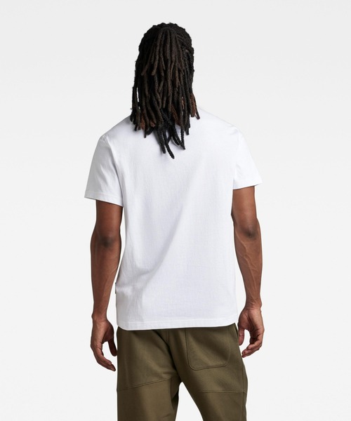 G-STAR(ジースター)の「BADGES T-SHIRT/ロゴT/ワッペン(Tシャツ/カットソー・メンズ・ダークブラック/ホワイト・MEDIUM/SMALL/LARGE/X-LARGE/X-SMALL)」の4枚目の写真