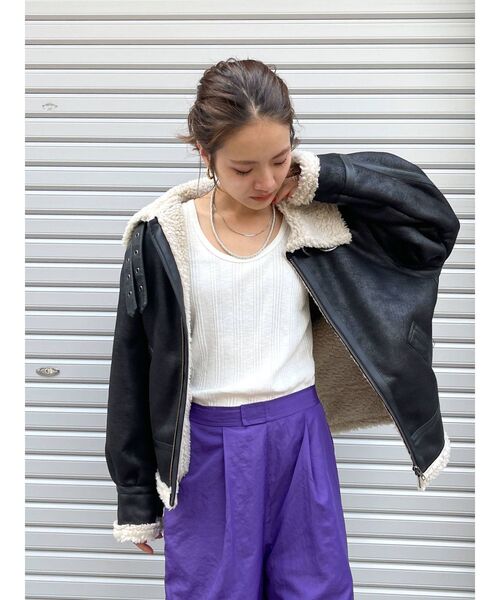 Ungrid（アングリッド）の「フェイクムートンボアブルゾン（ブルゾン・レディース・ブラック/ダークブラウン・SMALL/MEDIUM）」の19枚目の写真