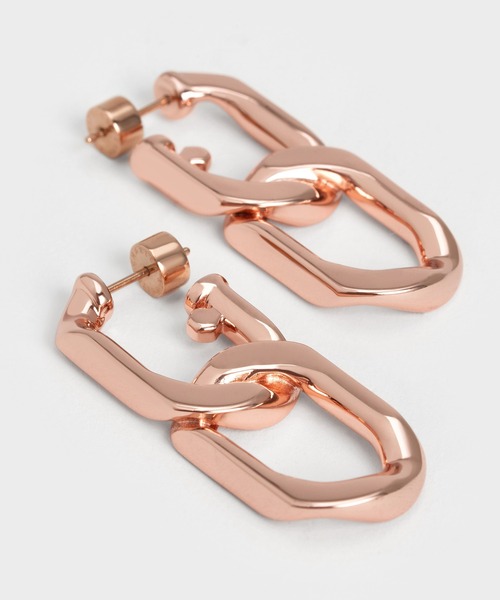 CHARLES & KEITH（チャールズ & キース）の「Gabine ガビーヌ チェーンリンクドロップピアス（ピアス（両耳用）・レディース・ゴールド系その他/ゴールド/ブラック/マルチ/シルバー・FREE）」の9枚目の写真