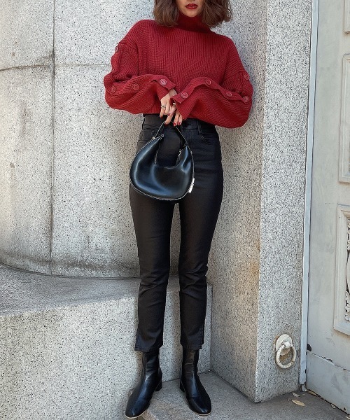 esutoreja（エストレジャ）の「ボタンドスリーブショートニット（ニット/セーター・レディース・グレー/レッド系/ブラック・FREE）」の6枚目の写真