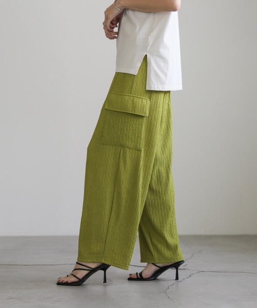 select MOCA（セレクトモカ）の「楊柳プリーツワイドカーゴパンツ（カーゴパンツ・レディース・ブラック/ライトオリーブ・FREE）」の11枚目の写真