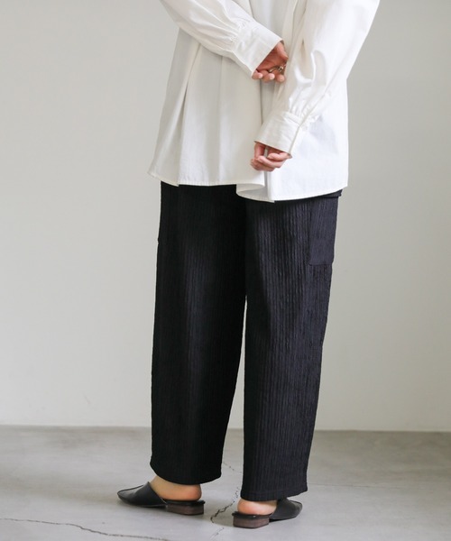 select MOCA（セレクトモカ）の「楊柳プリーツワイドカーゴパンツ（カーゴパンツ・レディース・ブラック/ライトオリーブ・FREE）」の18枚目の写真