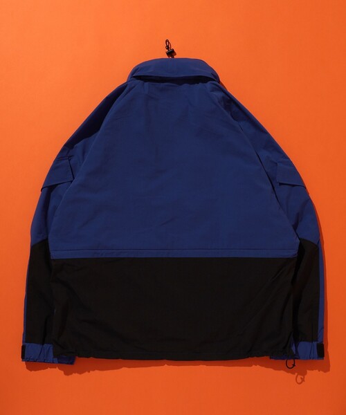BEAMS 2トーン ナイロン テック ジャケット BEAMS（ビームス）の「BEAMS / 2トーン ナイロン テック
