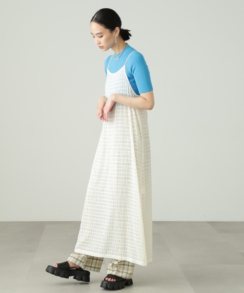 FREE'S MART（フリーズマート）の「シャーリングシアーキャミワンピース（ワンピース・レディース・ブラック/ホワイト・FREE）」の11枚目の写真