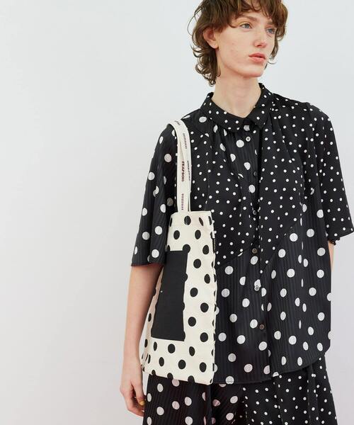 FRAPBOIS（フラボア）の「ドットロゴトート（トートバッグ・レディース・ブラック/キナリ・FREE）」の22枚目の写真