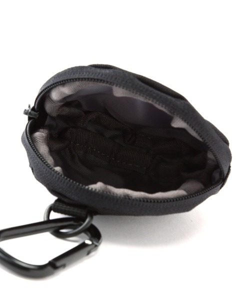 AVIREX（アヴィレックス）の「NECK HOLDER / ネック ホルダー ショルダーバッグ / マルチ ショルダーバッグ / AVIREX / アヴィレックス（ショルダーバッグ・メンズ・グリーン/ブラック/ブルー・F）」の10枚目の写真