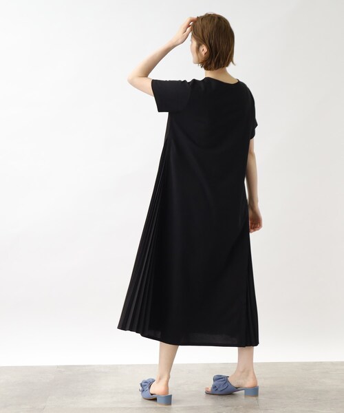 grove（グローブ）の「◆サイドプリーツカノコワンピース（ワンピース・レディース・ナチュラル/ブラック/ネイビー・02/03/04/01/05）」の6枚目の写真