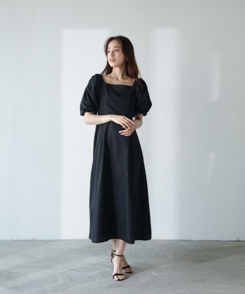 M.deux(エムドゥ)の「【2wayボリュームスリーブワンピース】(ワンピース・レディース・ブラック/ベージュ・MEDIUM)」の5枚目の写真