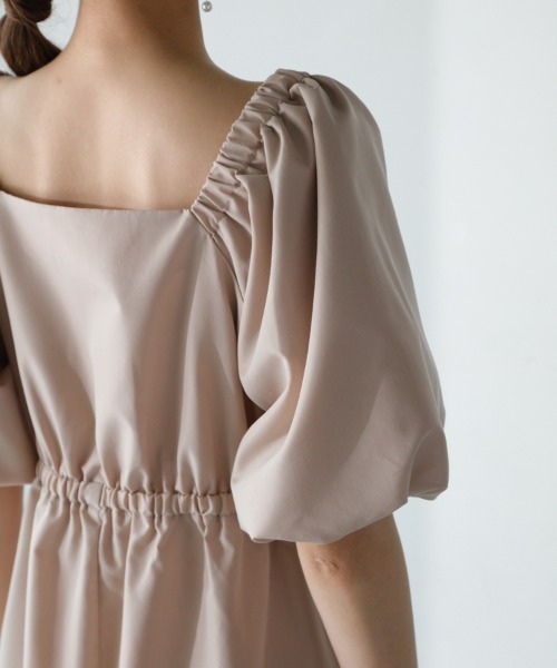 M.deux(エムドゥ)の「【2wayボリュームスリーブワンピース】(ワンピース・レディース・ブラック/ベージュ・MEDIUM)」の13枚目の写真