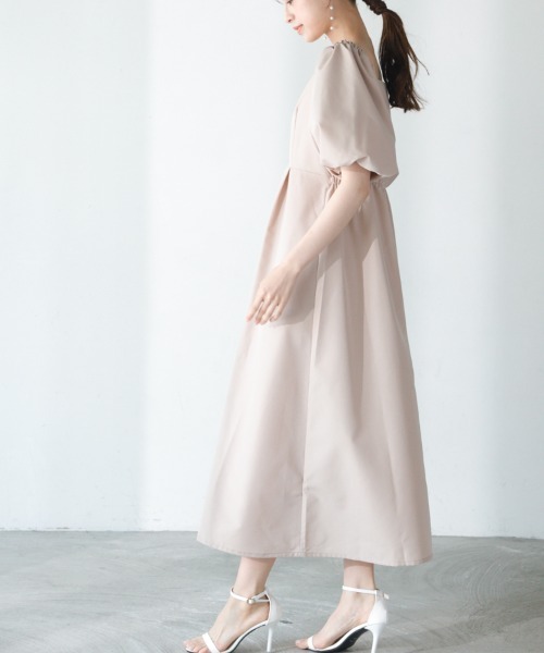 M.deux(エムドゥ)の「【2wayボリュームスリーブワンピース】(ワンピース・レディース・ブラック/ベージュ・MEDIUM)」の8枚目の写真