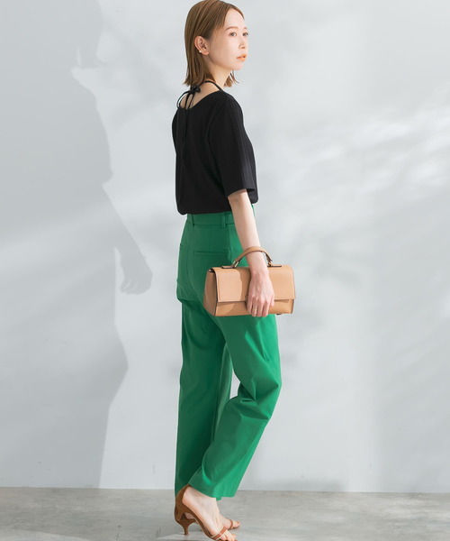 URBAN RESEARCH ROSSO（アーバンリサーチロッソ）の「デザインネックTシャツ（Tシャツ/カットソー・レディース・ブラック/ベージュ系その他/オフホワイト・FREE）」の13枚目の写真