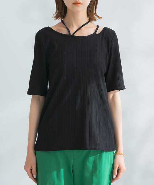 URBAN RESEARCH ROSSO（アーバンリサーチロッソ）の「デザインネックTシャツ（Tシャツ/カットソー・レディース・ブラック/ベージュ系その他/オフホワイト・FREE）」の22枚目の写真