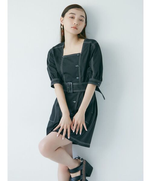 MURUA(ムルーア)の「スクエアネックミニワンピース(ワンピース・レディース・ブラック/グリーン・FREE)」の5枚目の写真