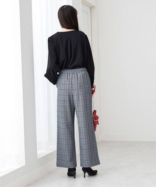 BELLUNA PLUS(ベルーナ)の「ストレッチ素材美脚ワイドパンツ60丈(その他パンツ・レディース・ブラウン系その他/ブルーグレー/グレー系その他/杢グレー・LARGE/X-LARGE/SMALL/MEDIUM)」の7枚目の写真
