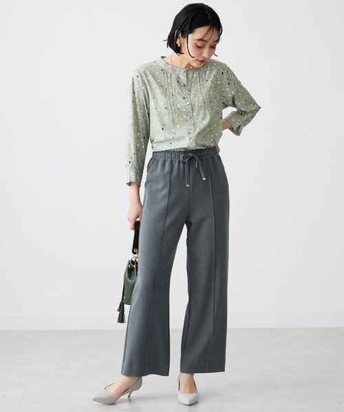 BELLUNA PLUS(ベルーナ)の「ストレッチ素材美脚ワイドパンツ60丈(その他パンツ・レディース・ブラウン系その他/ブルーグレー/グレー系その他/杢グレー・LARGE/X-LARGE/SMALL/MEDIUM)」の16枚目の写真