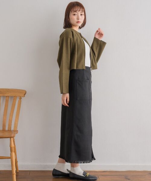 RETRO GIRL(レトロガール)の「前ジップナローSK(スカート・レディース・ブルー系その他2/グレー系その他2/ブラック・FREE)」の5枚目の写真