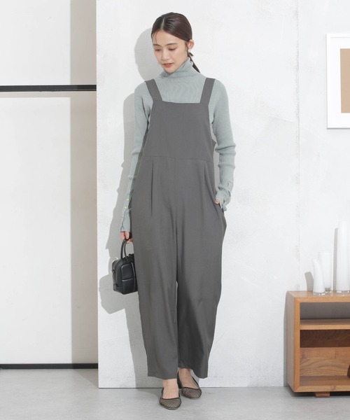 NANO universe（ナノユニバース）の「サロペットパンツ（サロペット/オーバーオール・レディース・グレー/ライトブラウン/ブラック・FREE）」の4枚目の写真