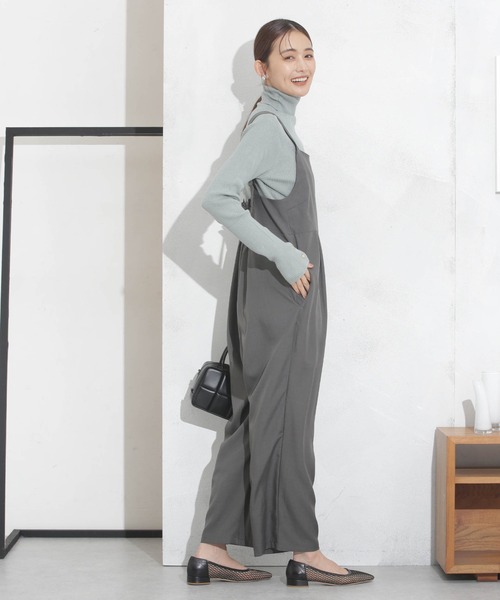 NANO universe（ナノユニバース）の「サロペットパンツ（サロペット/オーバーオール・レディース・グレー/ライトブラウン/ブラック・FREE）」の8枚目の写真