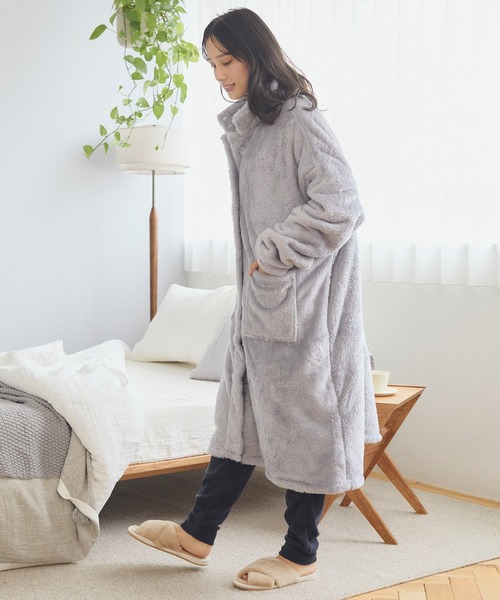 cross marche（クロスマルシェ）の「【温活本舗】着る毛布（ルームウェア/パジャマ・レディース・ピンク/チャコールグレー・フリー）」の4枚目の写真