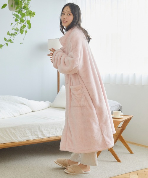 cross marche（クロスマルシェ）の「【温活本舗】着る毛布（ルームウェア/パジャマ・レディース・ピンク/チャコールグレー・フリー）」の7枚目の写真