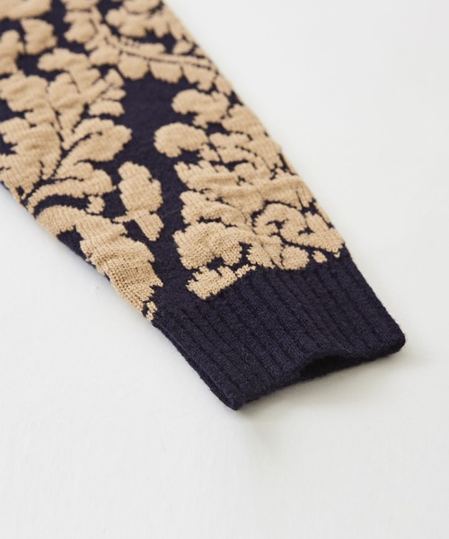 CUBE SUGAR（キューブシュガー）の「ブークレジャガードバロック柄プルオーバーニット（ニット/セーター・レディース・ネイビー/ブラウン/チャコールグレー・M）」の17枚目の写真
