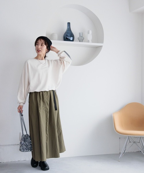 LEPSIM（レプシィム）の「ベロアラインプルオーバー　990505（Tシャツ/カットソー・レディース・ネイビー/ライトグレー/オフホワイト・FREE）」の10枚目の写真