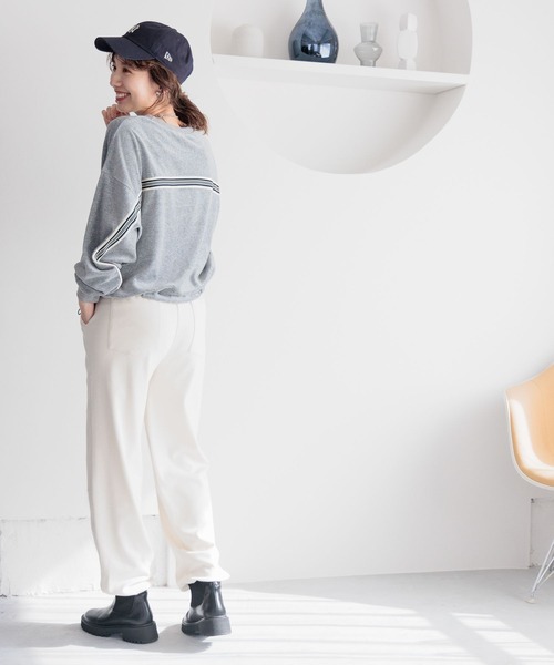 LEPSIM（レプシィム）の「ベロアラインプルオーバー　990505（Tシャツ/カットソー・レディース・ネイビー/ライトグレー/オフホワイト・FREE）」の19枚目の写真