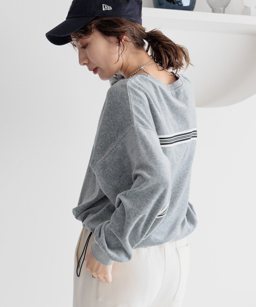 LEPSIM（レプシィム）の「ベロアラインプルオーバー　990505（Tシャツ/カットソー・レディース・ネイビー/ライトグレー/オフホワイト・FREE）」の6枚目の写真