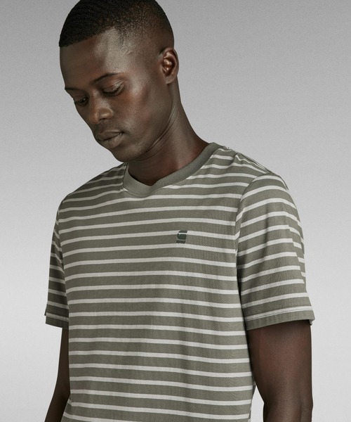 G-STAR(ジースター)の「STRIPE SLIM T-SHIRT/ストライプT(Tシャツ/カットソー・メンズ・ストライプ/ブルー系その他・SMALL/MEDIUM/LARGE/X-LARGE/X-SMALL)」の8枚目の写真