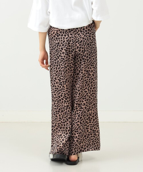 mmts（マミタス）の「mmts / ベンガルパンツ（その他パンツ・レディース・ベージュ/オリーブ・MEDIUM/SMALL）」の18枚目の写真